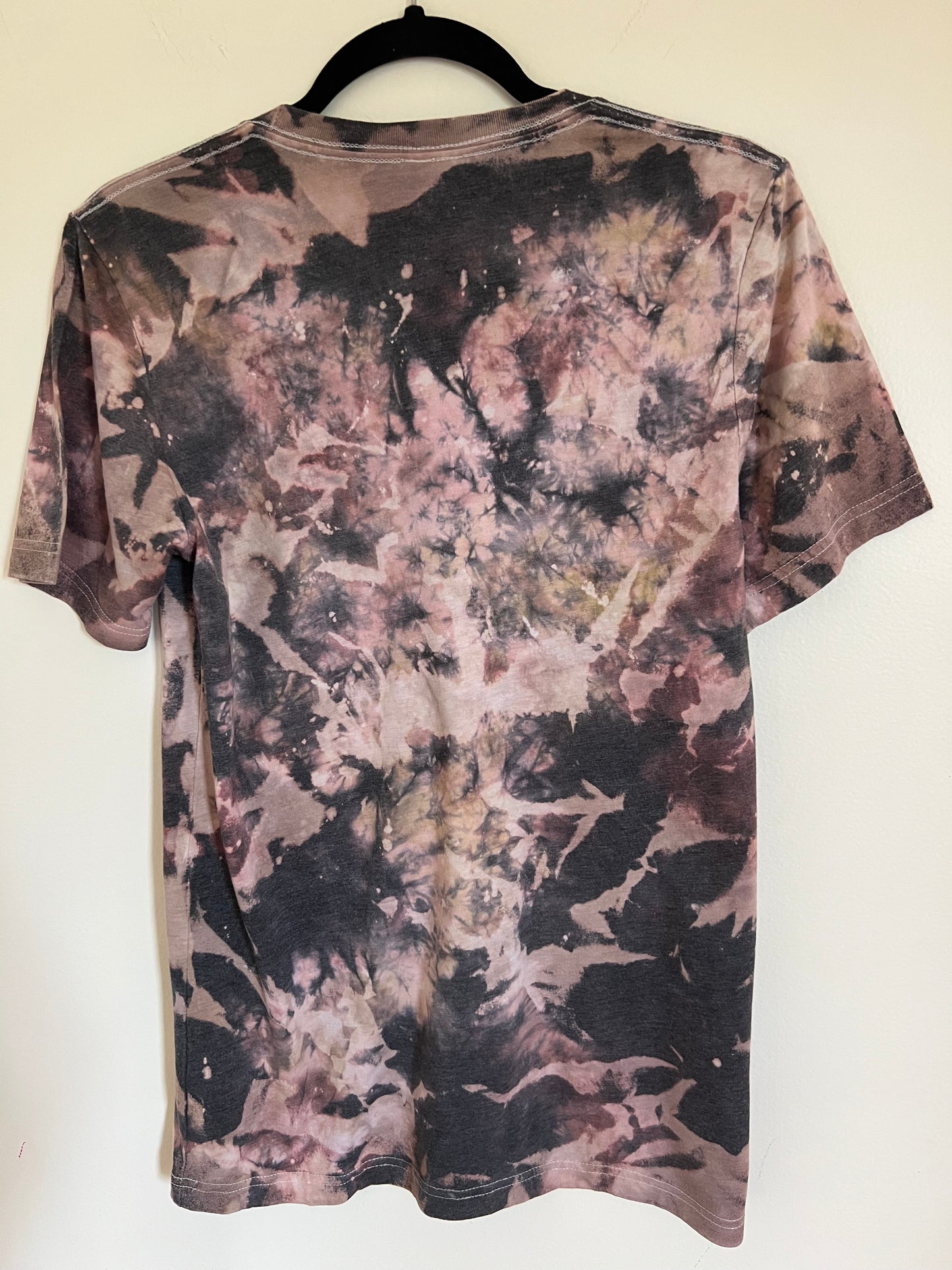 classic t-shirt (S)