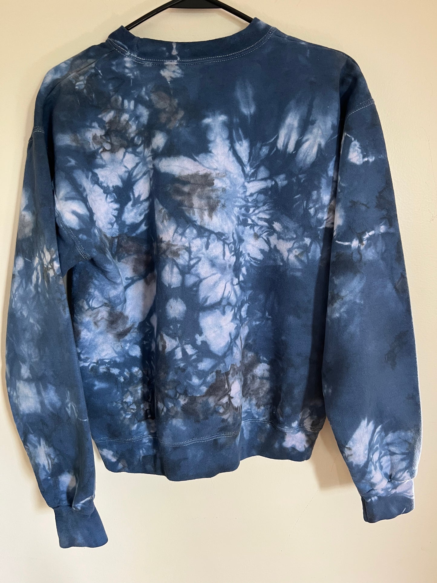 classic crewneck sweatshirt (S)