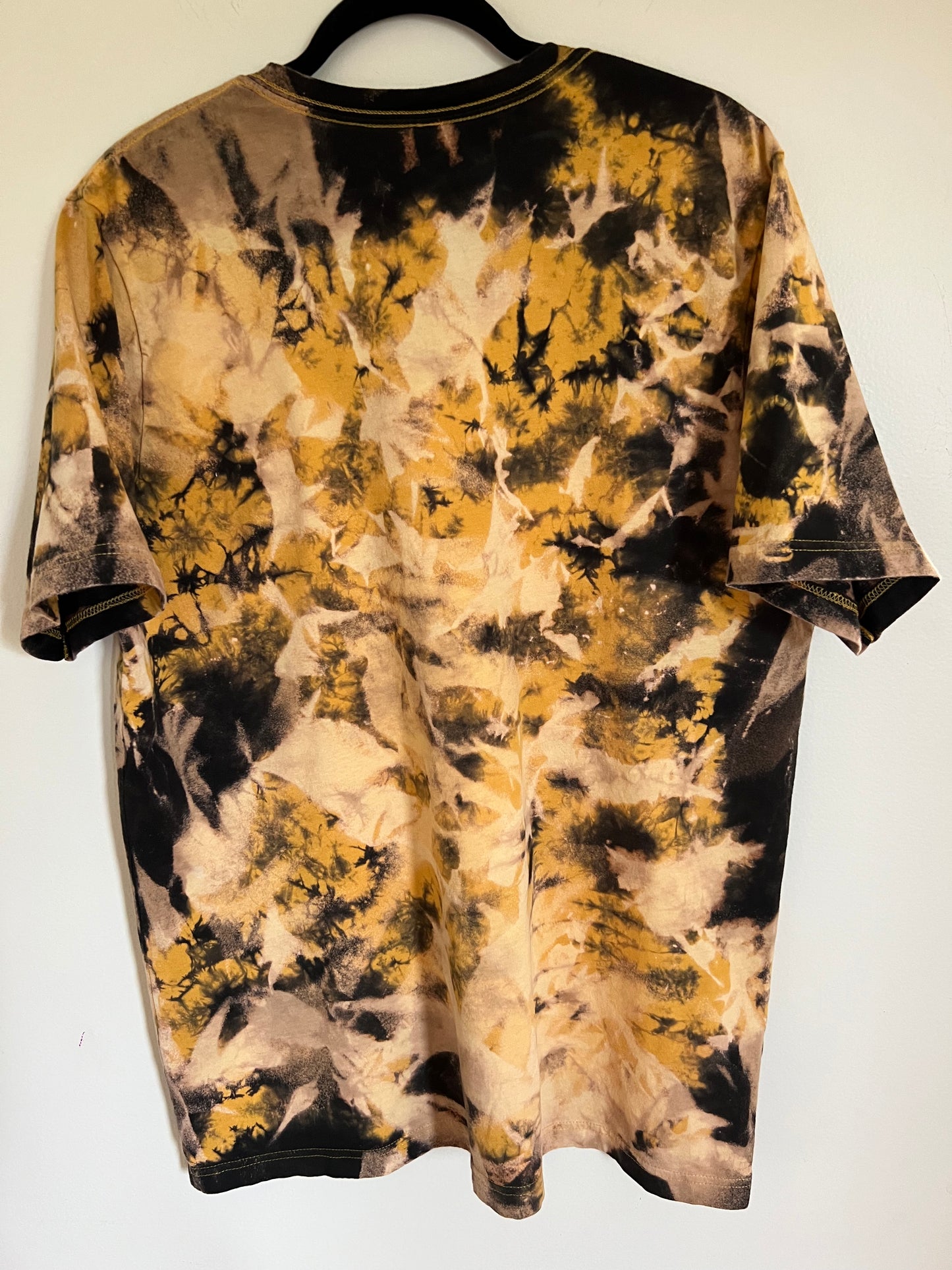 classic t-shirt (XL)