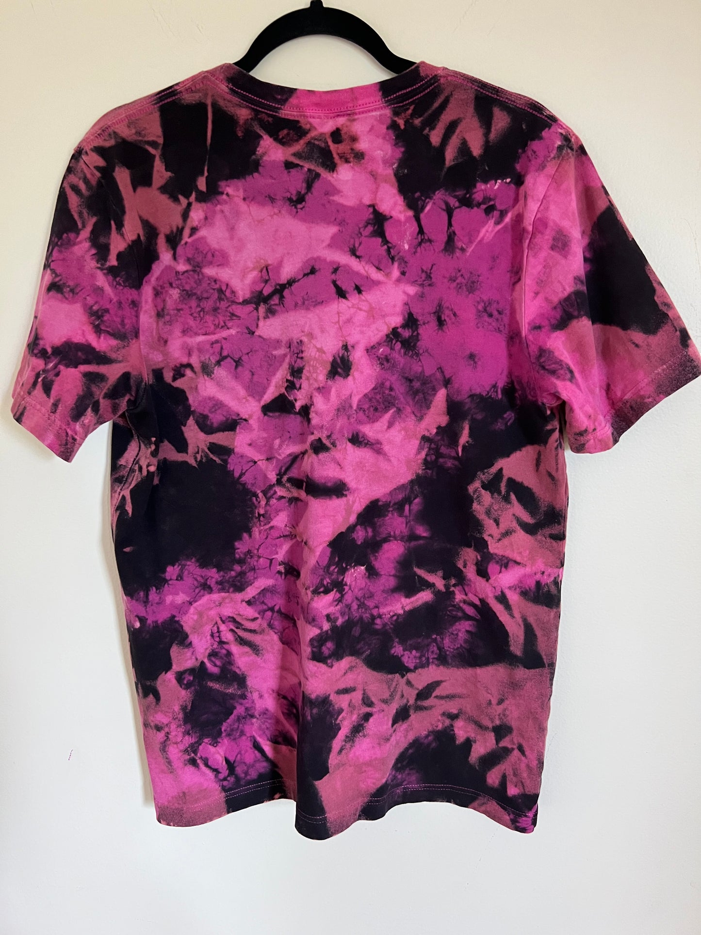 classic t-shirt (L)