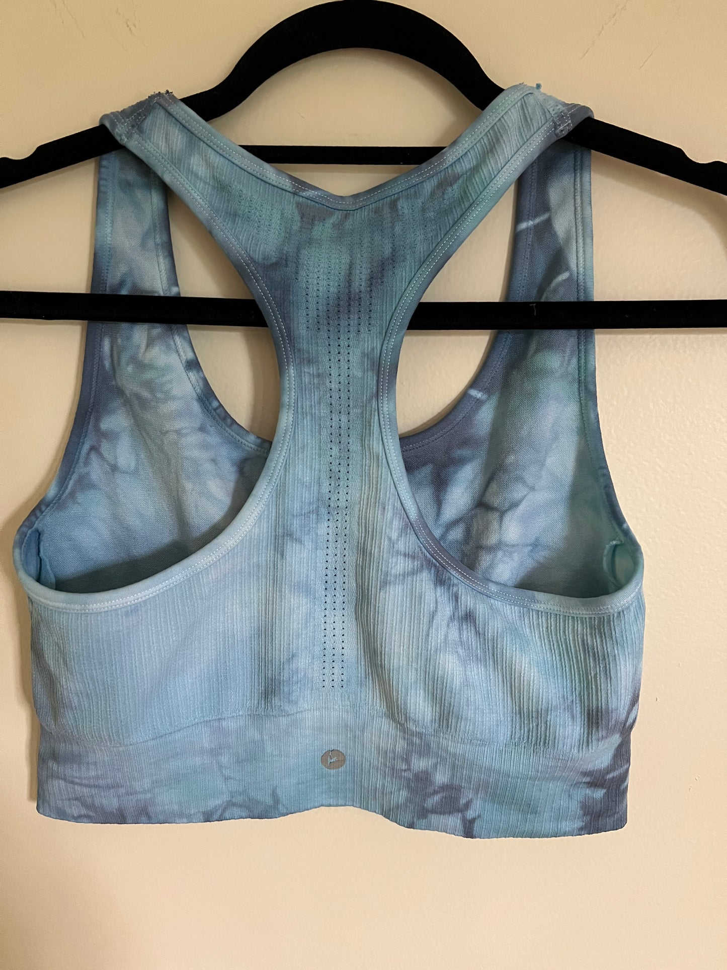 ICY UPCYCLED SPORTS BRA