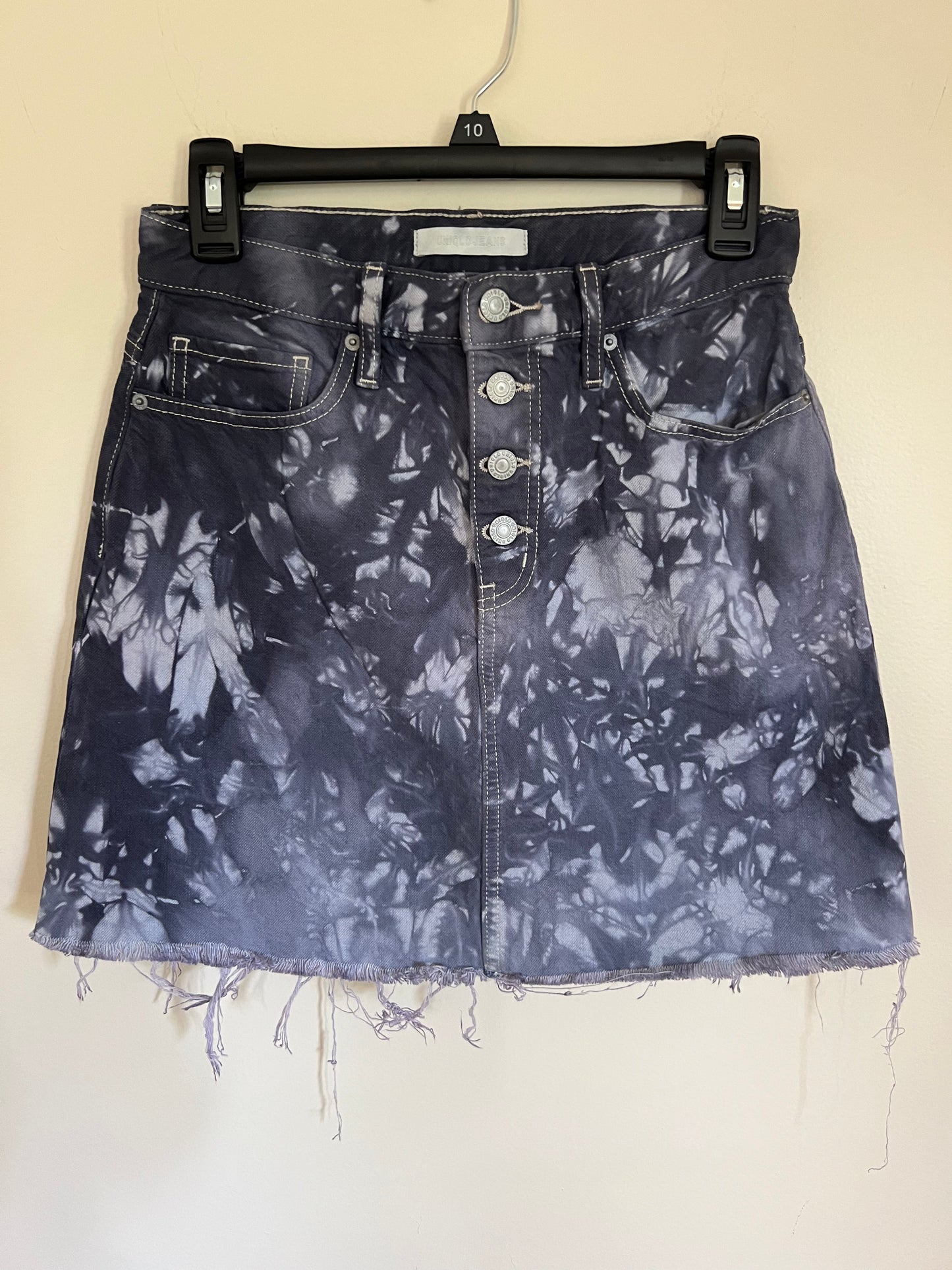 uniqlo jean skirt (size 4)
