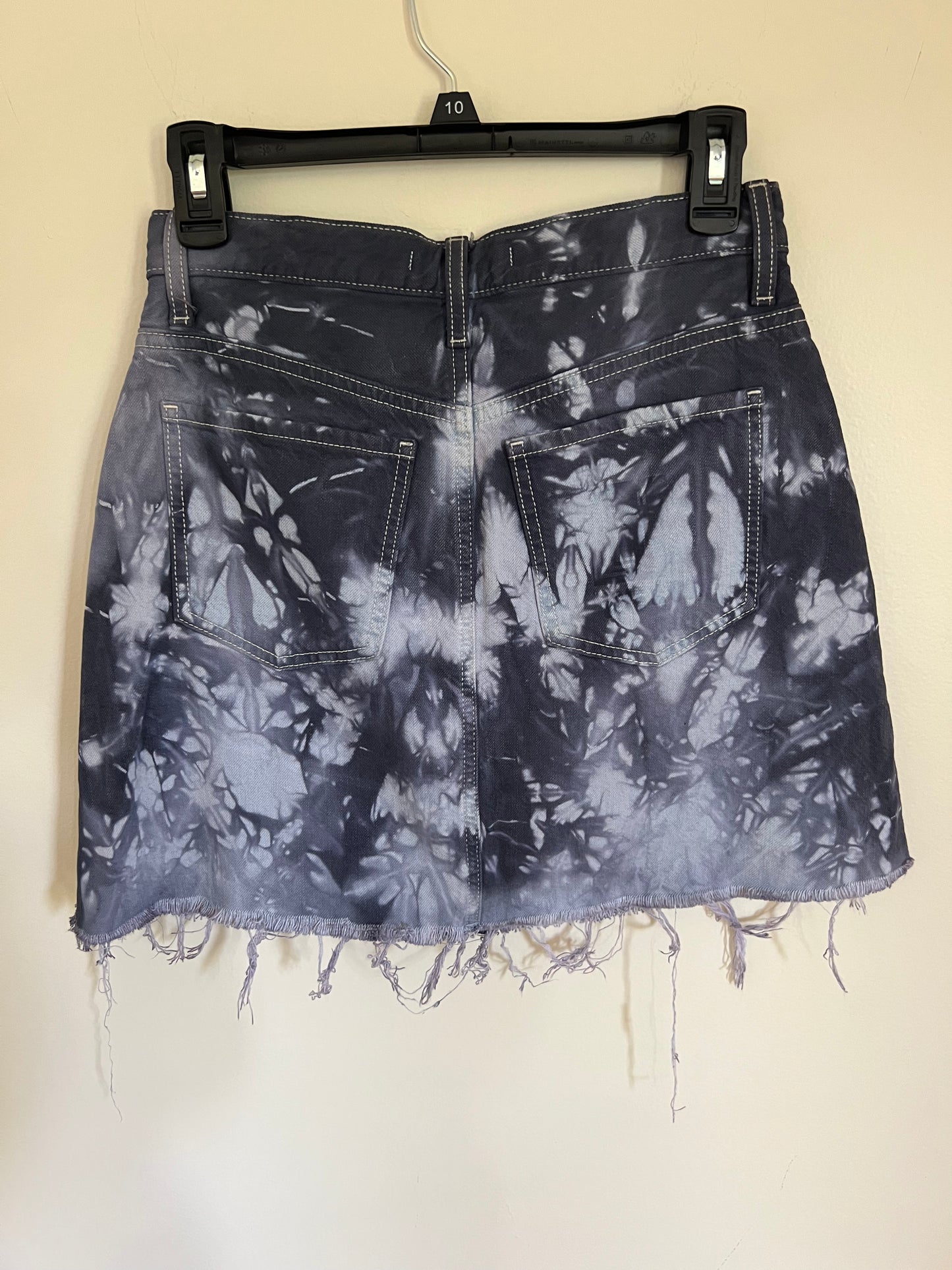 uniqlo jean skirt (size 4)